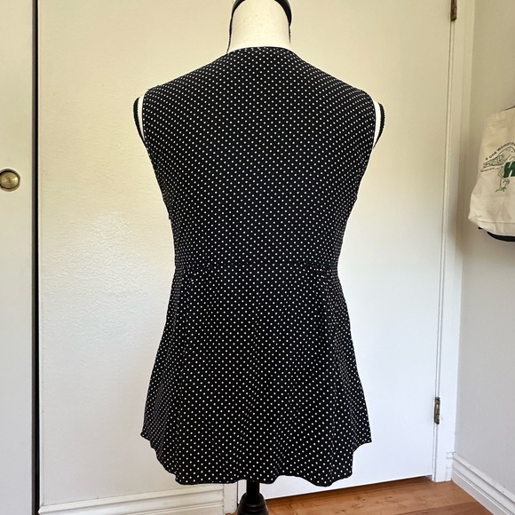 J Crew 100% Silk Polka Dot Top Size 4 - Picture 2 of 6